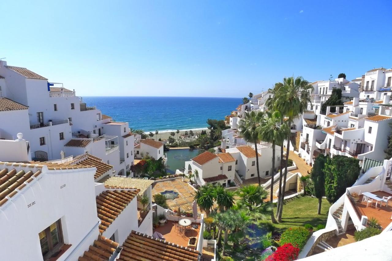 R838 Capistrano Playa 213 Daire Nerja Dış mekan fotoğraf
