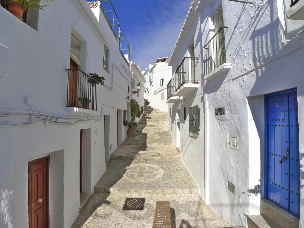 R838 Capistrano Playa 213 Daire Nerja Dış mekan fotoğraf